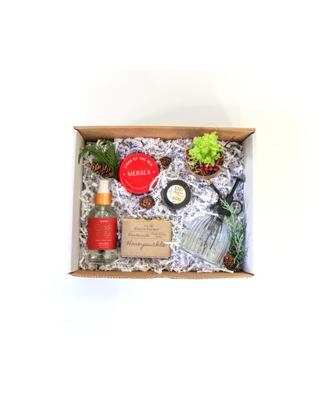 Holiday Gift Box
