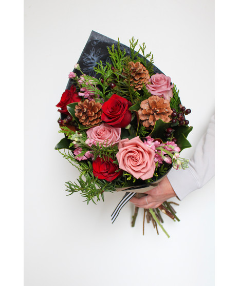 Elizabeth Taylor Flower Bouquet